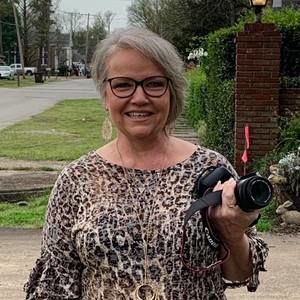 Meet your Posher, Deborah